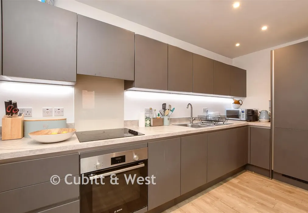 Kitchen Lounge/Diner - Marketfield Way, Redhill, Surrey - Wards of Kent