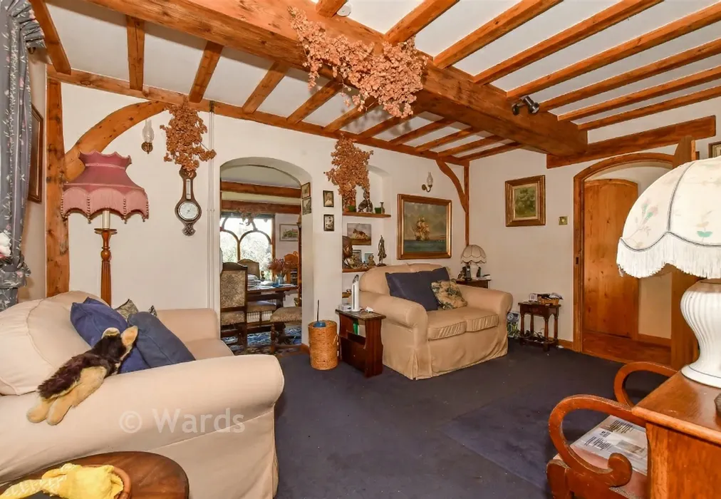 Lounge - Pilgrims Lane, Chilham, Canterbury, Kent - Wards of Kent