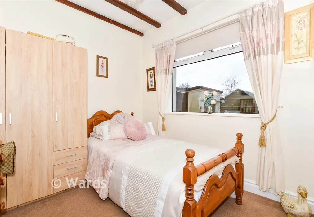 Bedroom 1 - Pickering Street, Loose, Maidstone, Kent - Wards of Kent