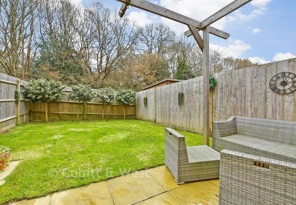 Rear Garden - Dover Road, Tadworth, Surrey - Wards of Kent