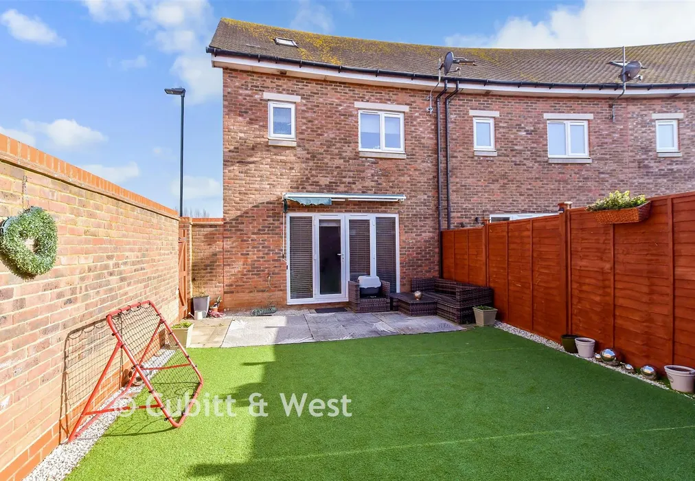 Rear Elevation - Meaden Way, Felpham, Bognor Regis, West Sussex - Wards of Kent