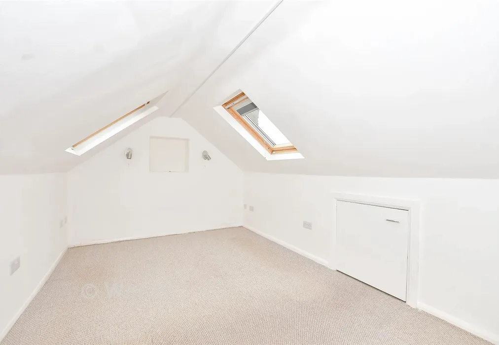 Bedroom 1 (Contemporary style) - Bull Lane, Newington, Sittingbourne, Kent - Wards of Kent