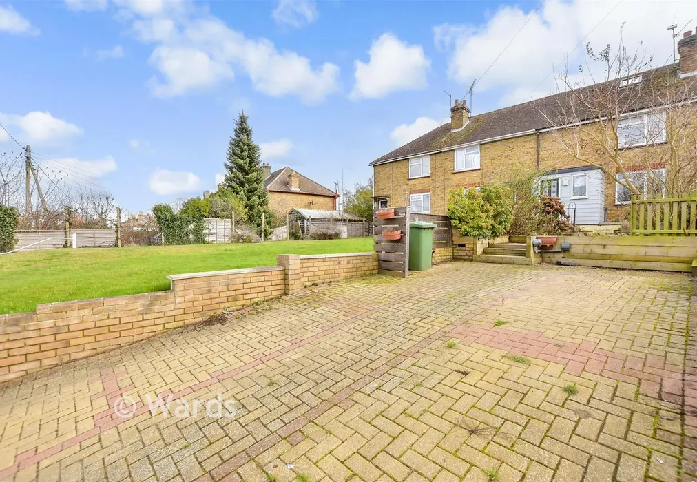 Bedroom 3 - Bull Lane, Newington, Sittingbourne, Kent - Wards of Kent
