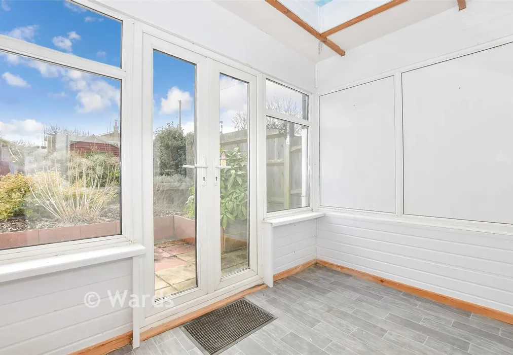 Dining Area (Contemporary style) - Bull Lane, Newington, Sittingbourne, Kent - Wards of Kent