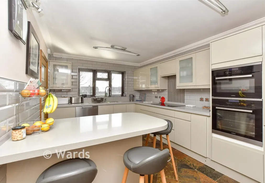 Kitchen/ Breakfast Room - Minster Road, Minster On Sea, Sheerness, Kent - Wards of Kent