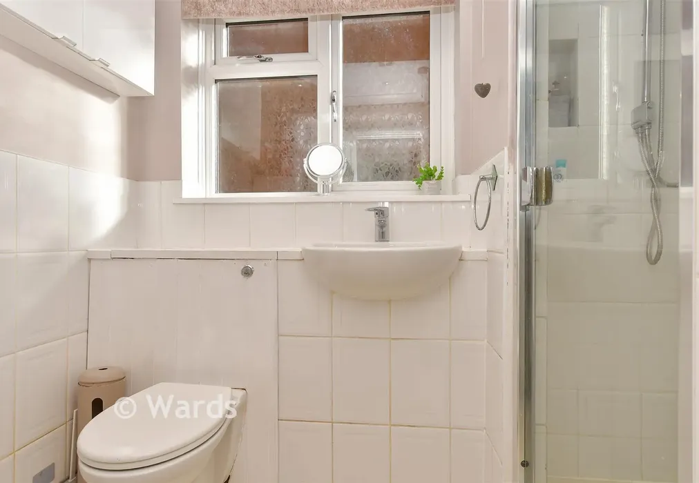 Shower Room - Rugby Close, Walderslade, Chatham, Kent - Wards of Kent