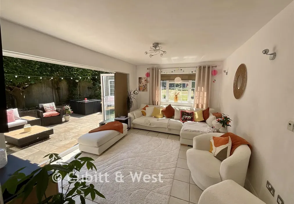 Lounge - Gundreda Road, Lewes, East Sussex - Wards of Kent