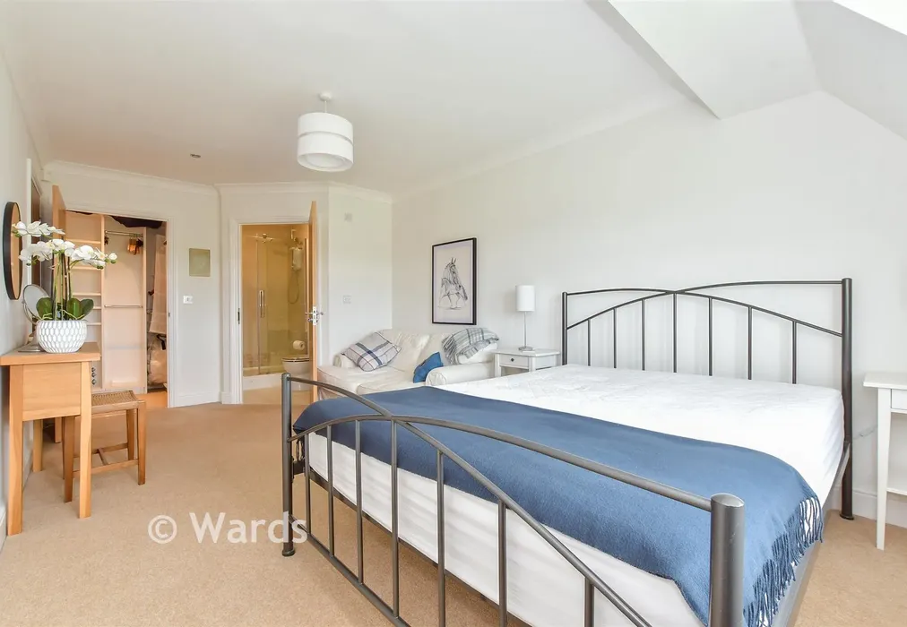 Internal Lifestyle Photograph - Foreland Heights, Broadstairs, Kent - Wards of Kent