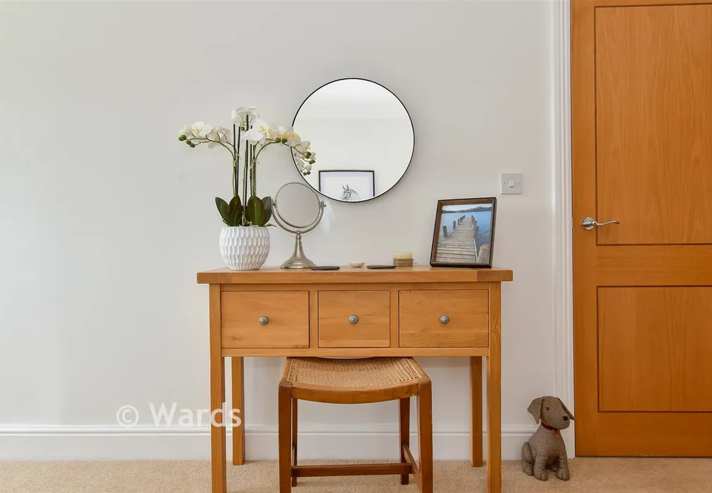 Internal Lifestyle Photograph - Foreland Heights, Broadstairs, Kent - Wards of Kent