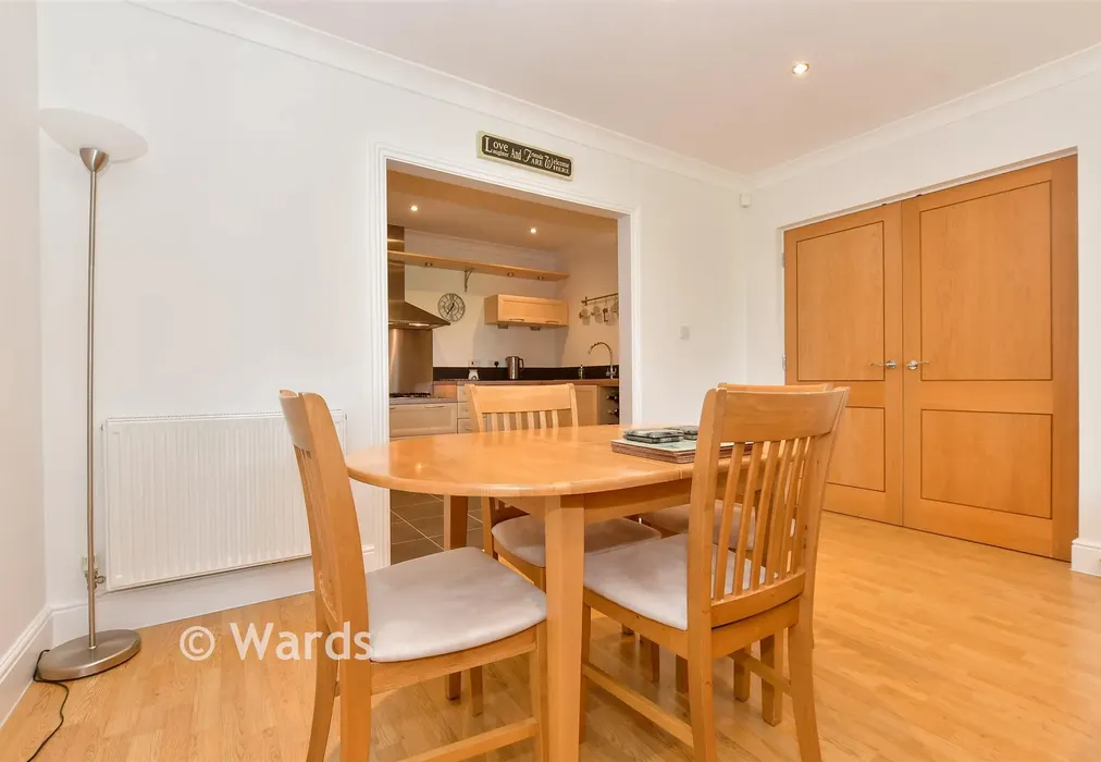 Lounge/ Diner - Foreland Heights, Broadstairs, Kent - Wards of Kent
