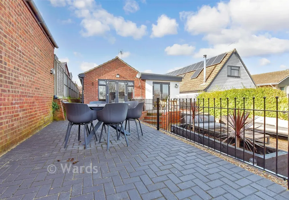 Rear Elevation - Valkyrie Avenue, Whitstable, Kent - Wards of Kent