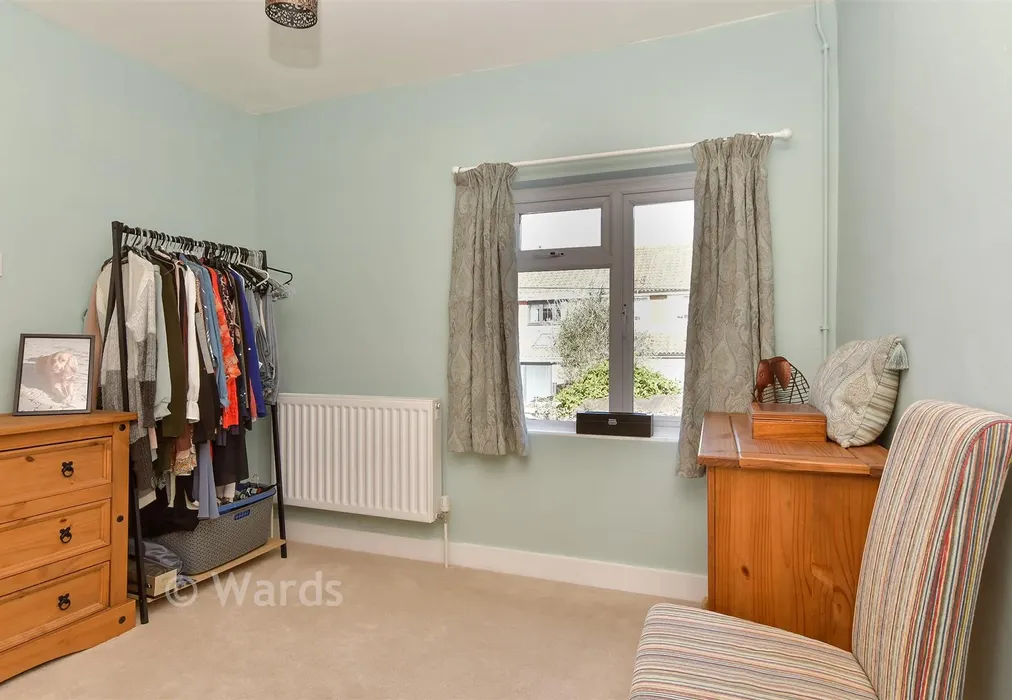 Bedroom 2 - Ferry Lane, Wouldham, Rochester, Kent - Wards of Kent