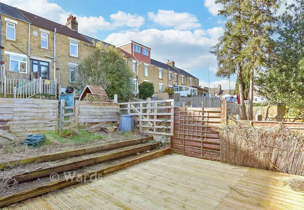 Rear Garden - Clarence Road, Chatham, Kent - Wards of Kent
