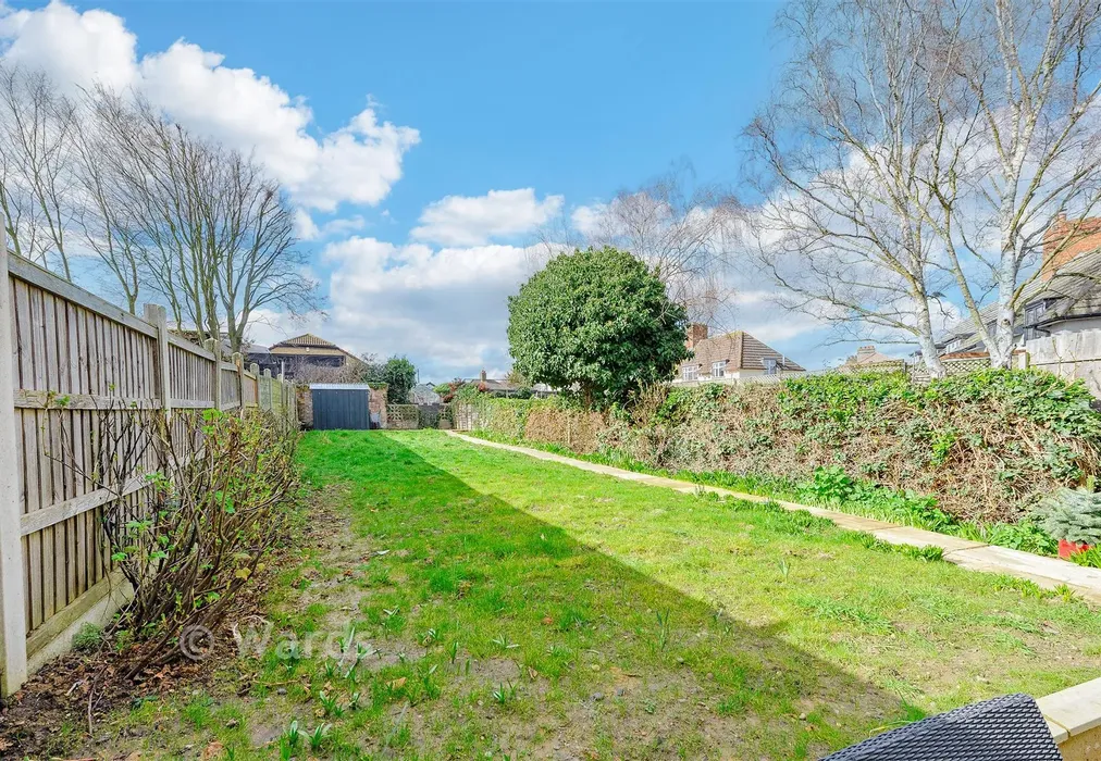 Rear Garden - Barnehurst Avenue, Erith, Kent - Wards of Kent