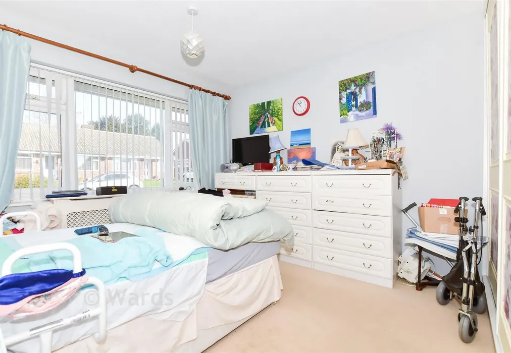 Bedroom 1 - Biddenden Close, Bearsted, Maidstone, Kent - Wards of Kent
