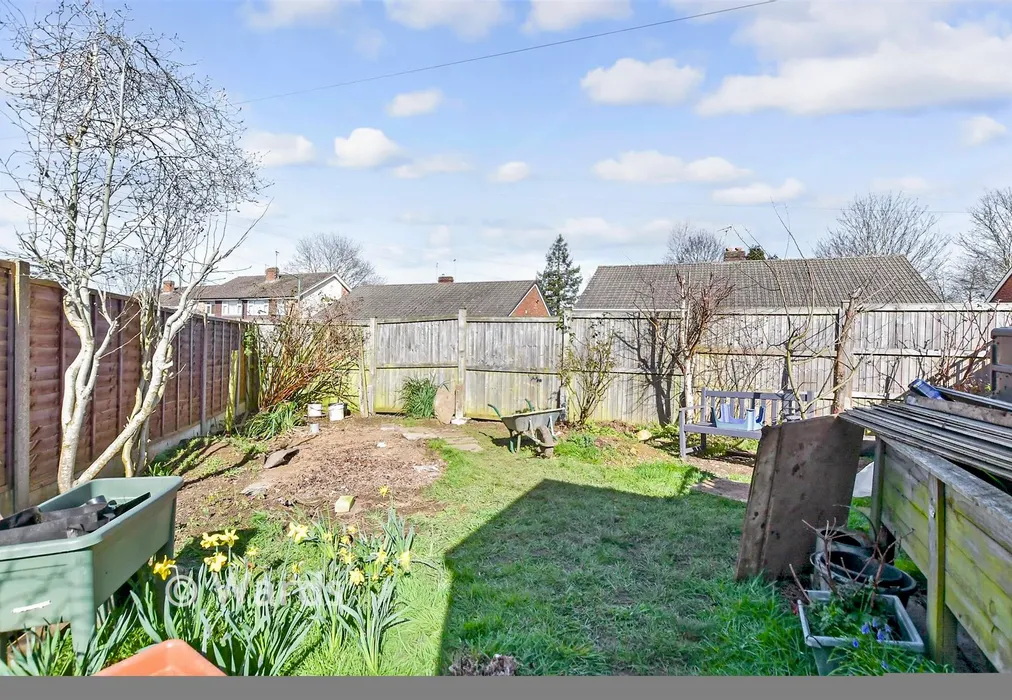 Side Garden - Biddenden Close, Bearsted, Maidstone, Kent - Wards of Kent