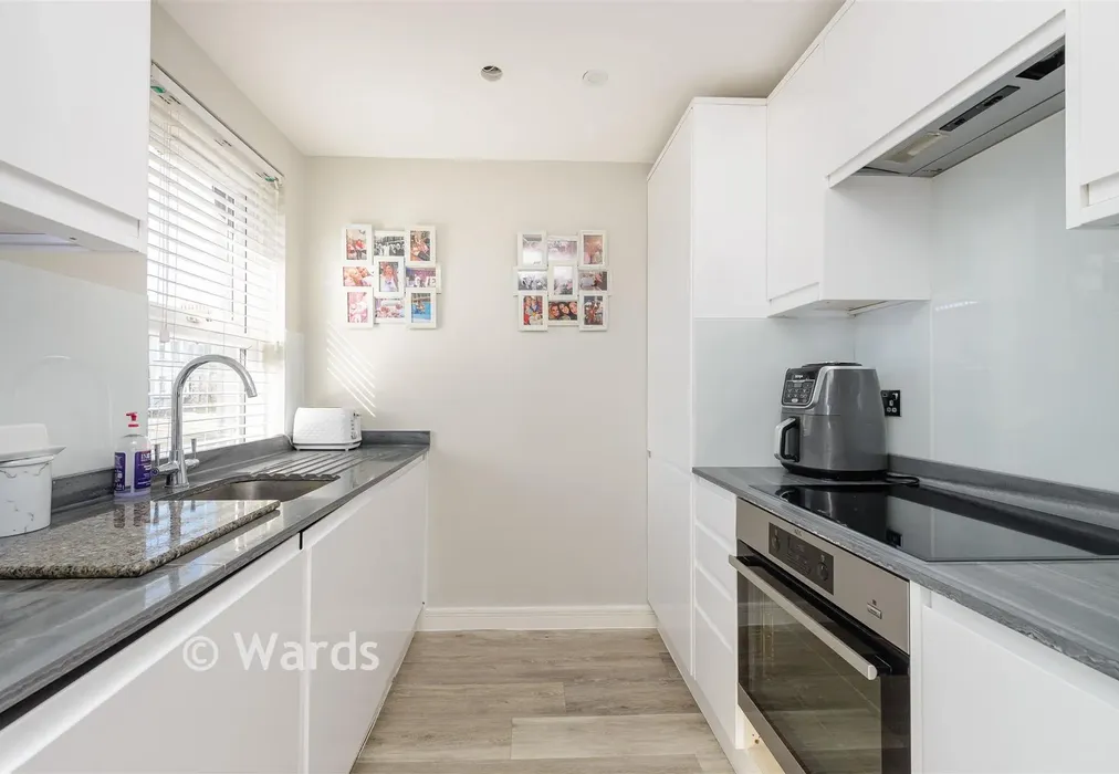 Kitchen - Hawley Road, Dartford, Kent - Wards of Kent