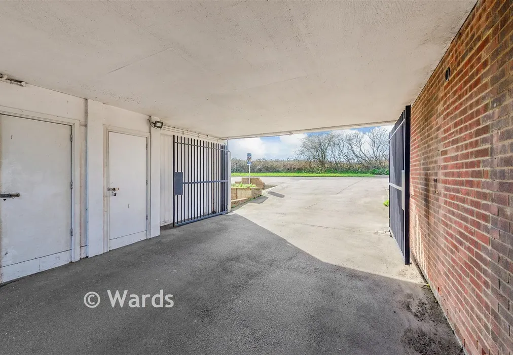 Driveway/Parking - Hawley Road, Dartford, Kent - Wards of Kent