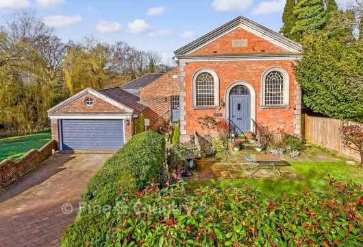 High Street, Hartfield, East Sussex - Wards of Kent