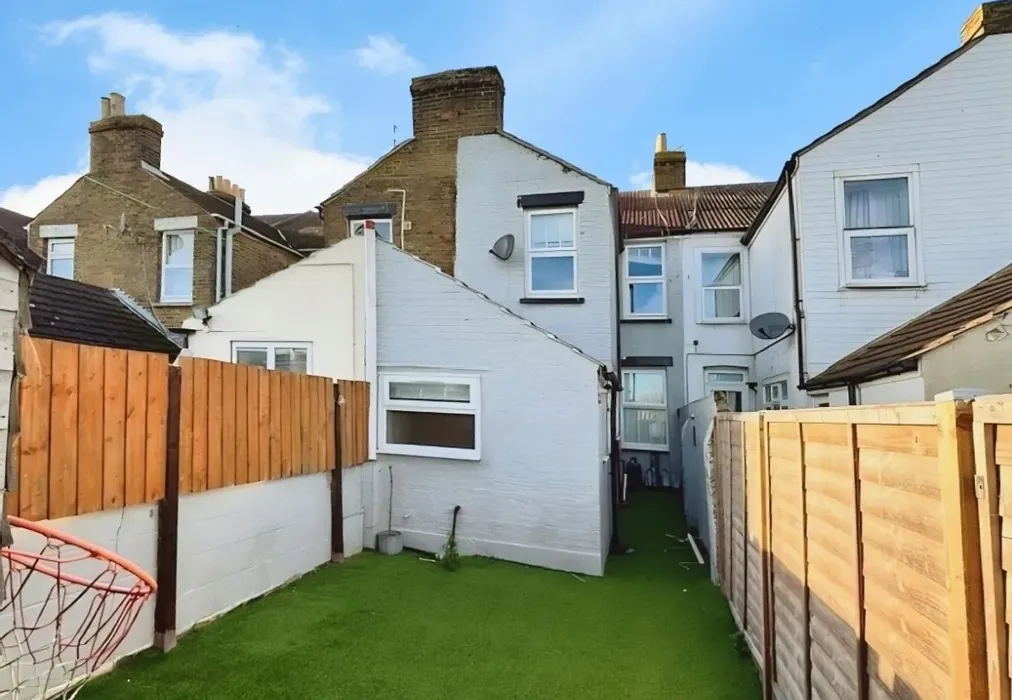 user_edited_photo... - Jefferson Road Sheerness ME12 - Wards of Kent