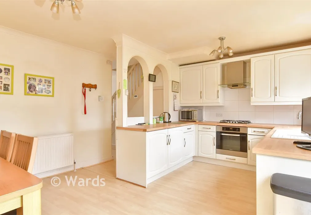 Kitchen/Diner - Camborne Road, Welling, Kent - Wards of Kent