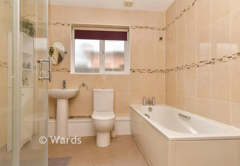 Bathroom - Avery Way, Allhallows, Rochester, Kent - Wards of Kent