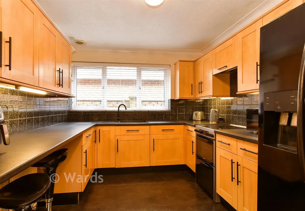 Kitchen - Avery Way, Allhallows, Rochester, Kent - Wards of Kent