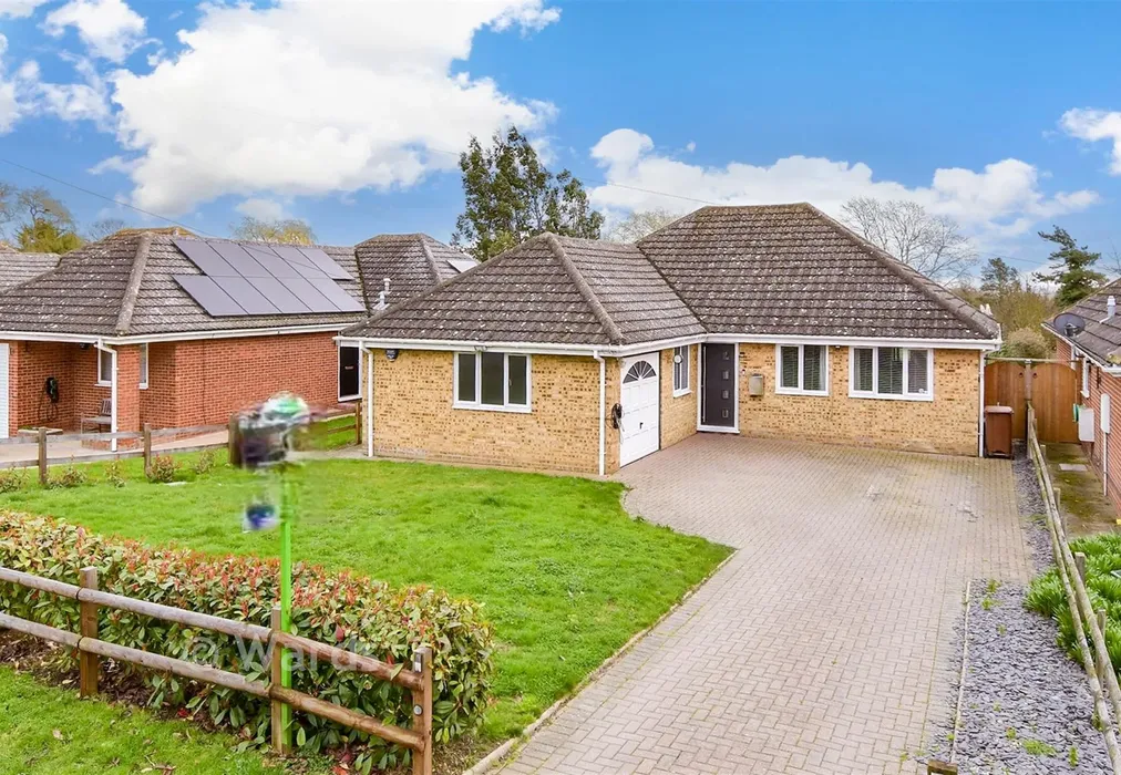 External (Web) - Avery Way, Allhallows, Rochester, Kent - Wards of Kent