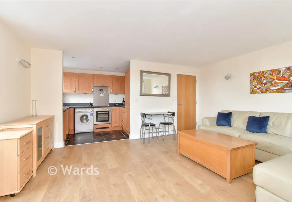 Lounge - New Dover Road, Canterbury, Kent - Wards of Kent