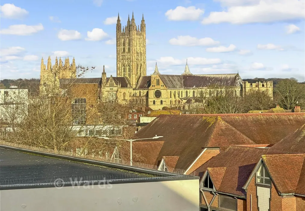 Views To Front - New Dover Road, Canterbury, Kent - Wards of Kent