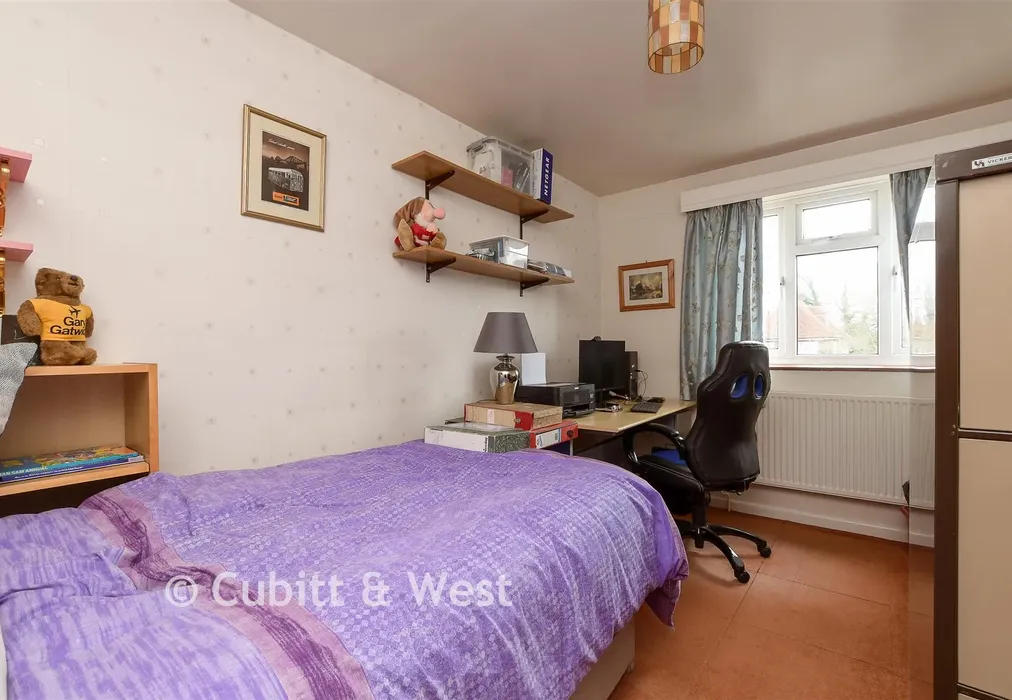 Bedroom 3 - Balcombe Gardens, Horley, Surrey - Wards of Kent