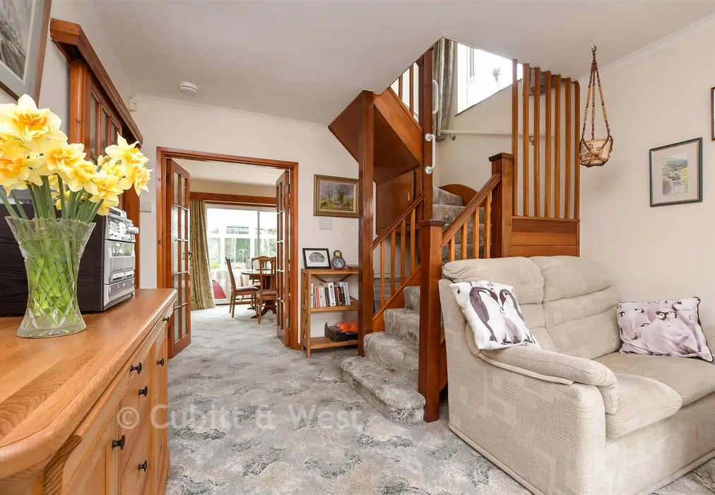 Hallway - Balcombe Gardens, Horley, Surrey - Wards of Kent