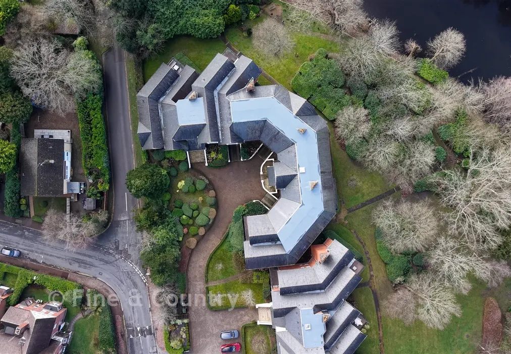 Aerial - Warberry Park Gardens, Tunbridge Wells, Kent - Wards of Kent