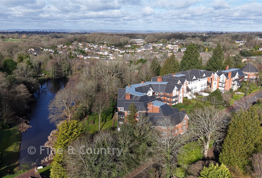 Warberry Park Gardens, Tunbridge Wells, Kent - Wards of Kent