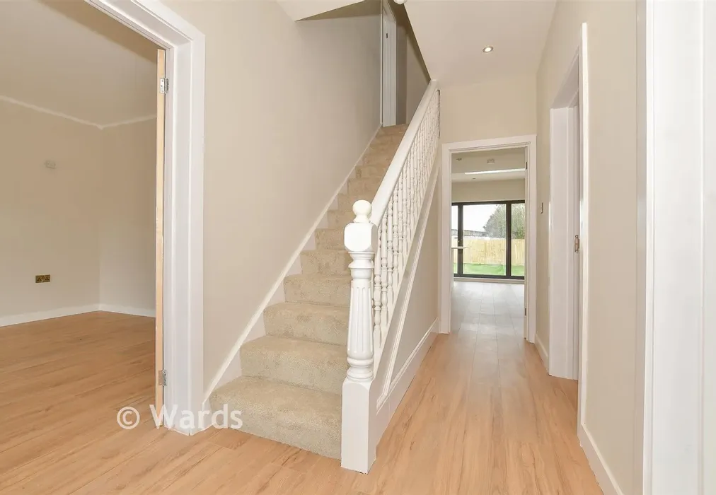 Hallway - New Street, Ash, Canterbury, Kent - Wards of Kent