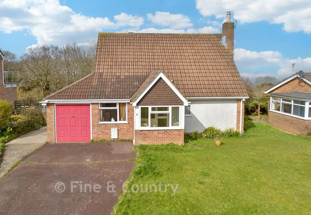 Front Elevation* - Lammas Close, Cowes, Isle of Wight - Wards of Kent