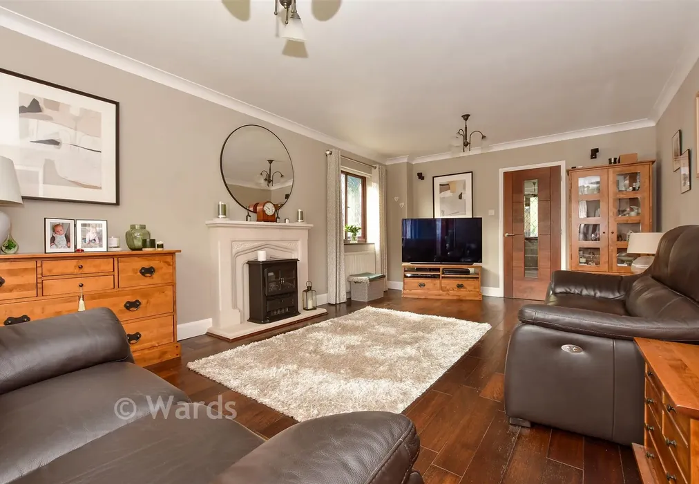 Lounge - Elms Vale, Dover, Kent - Wards of Kent