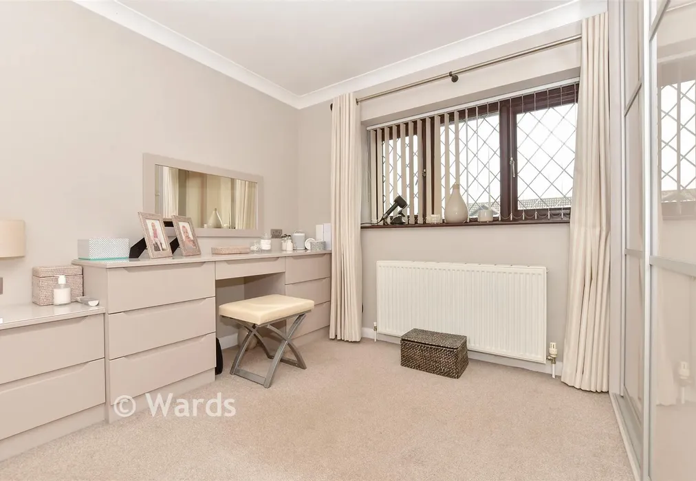Bedroom 1 - Elms Vale, Dover, Kent - Wards of Kent