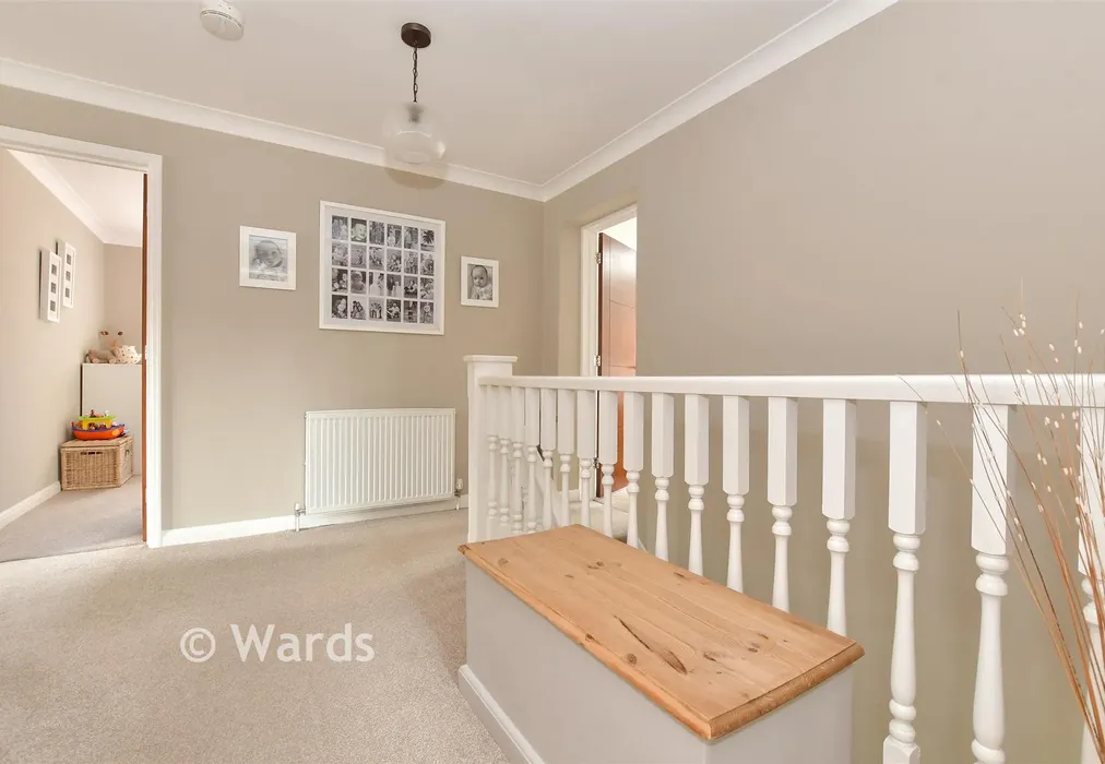 Landing - Elms Vale, Dover, Kent - Wards of Kent