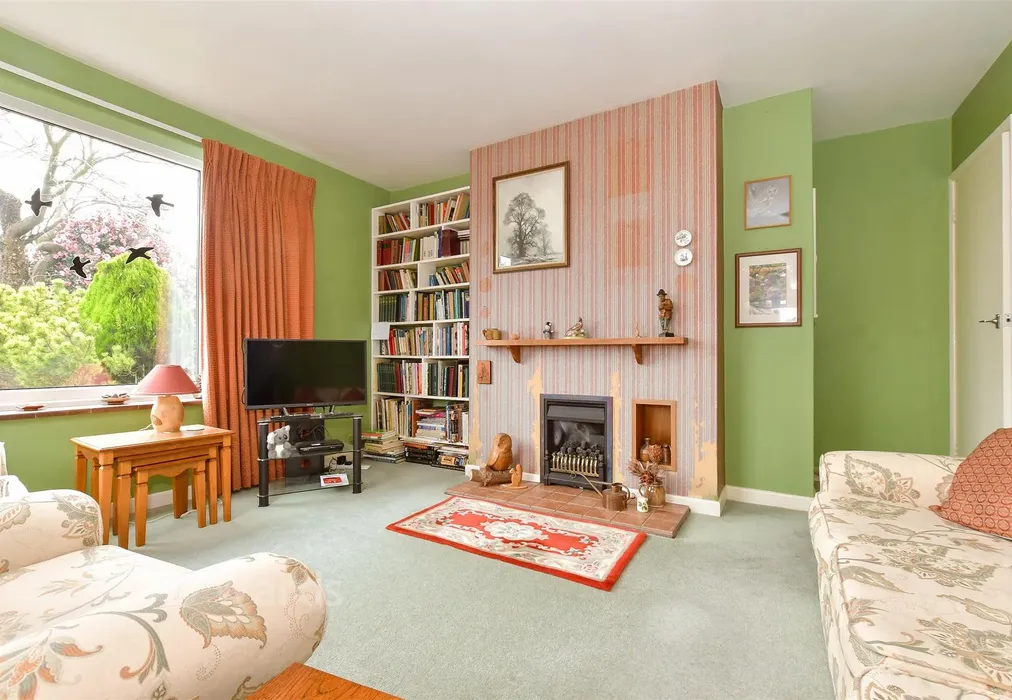 Lounge - Redbrooks Way, Hythe, Kent - Wards of Kent