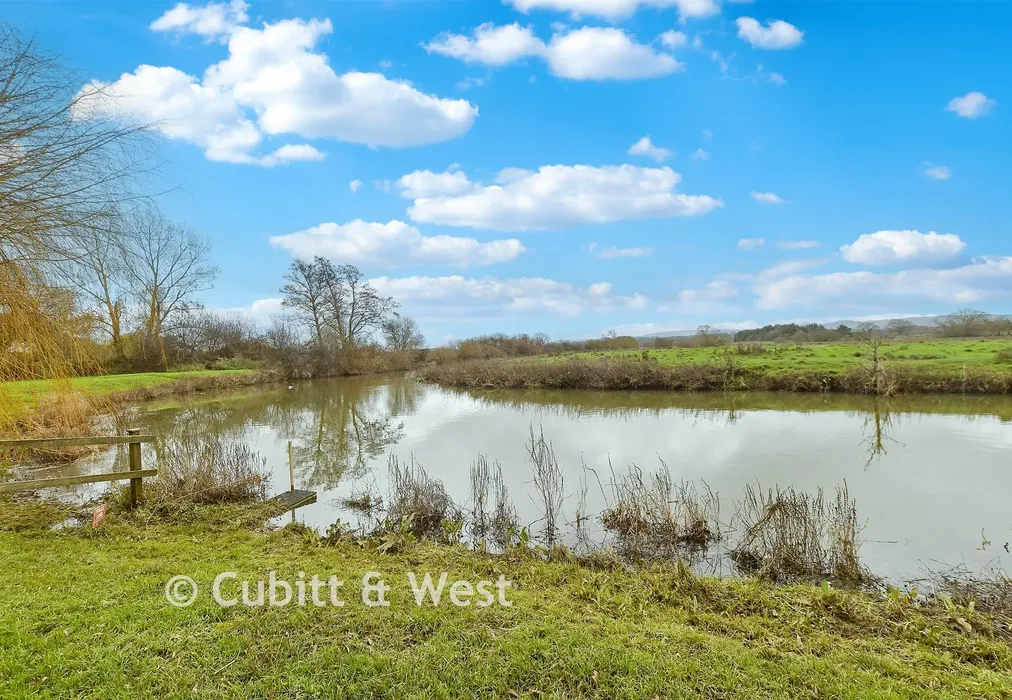 Surrounding Area - Lower Street, Pulborough, West Sussex - Wards of Kent