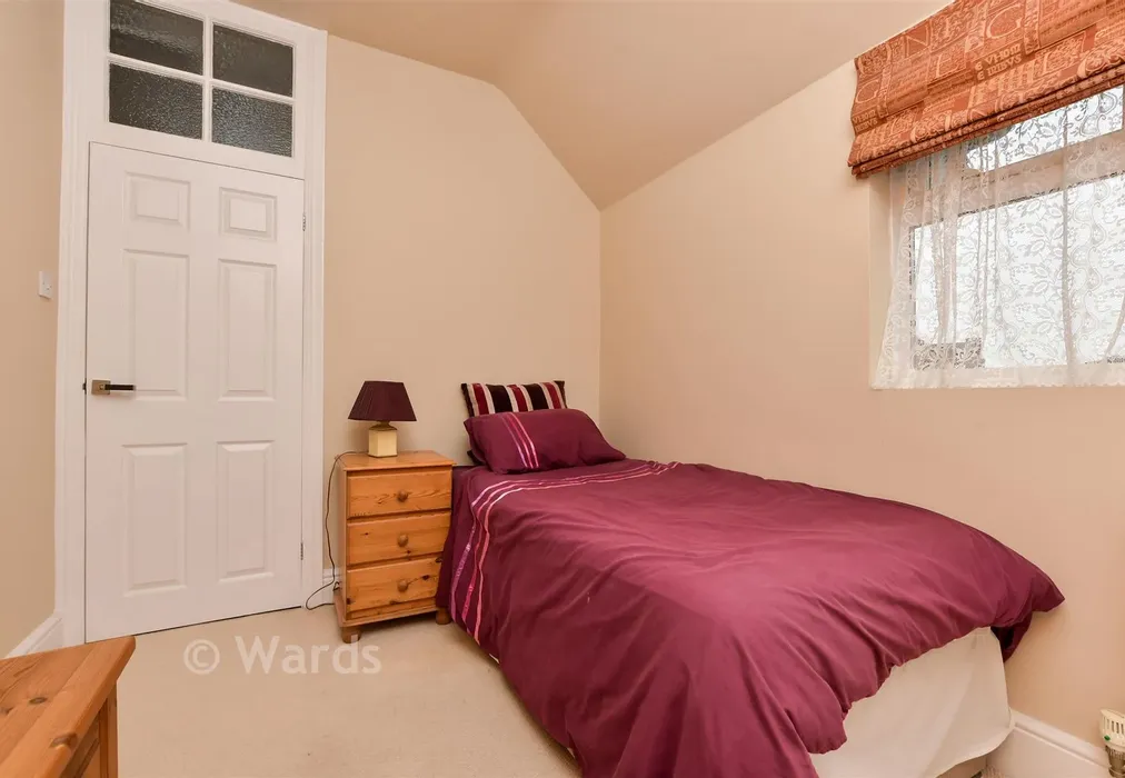 Bedroom 4 - St. George's Road, Broadstairs, Kent - Wards of Kent