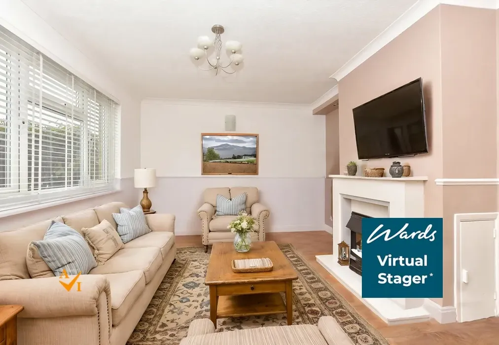 Lounge (Farmhouse style) - Dean Road, Sittingbourne, Kent - Wards of Kent