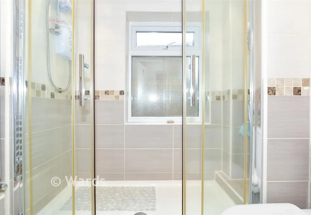 Shower Room - Heath Road, Linton, Maidstone, Kent - Wards of Kent