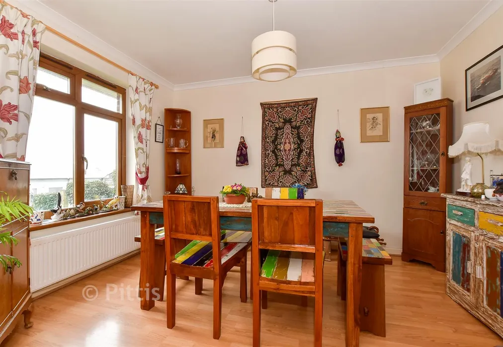 Dining Area - Park Road, Brading, Sandown, Isle of Wight - Wards of Kent