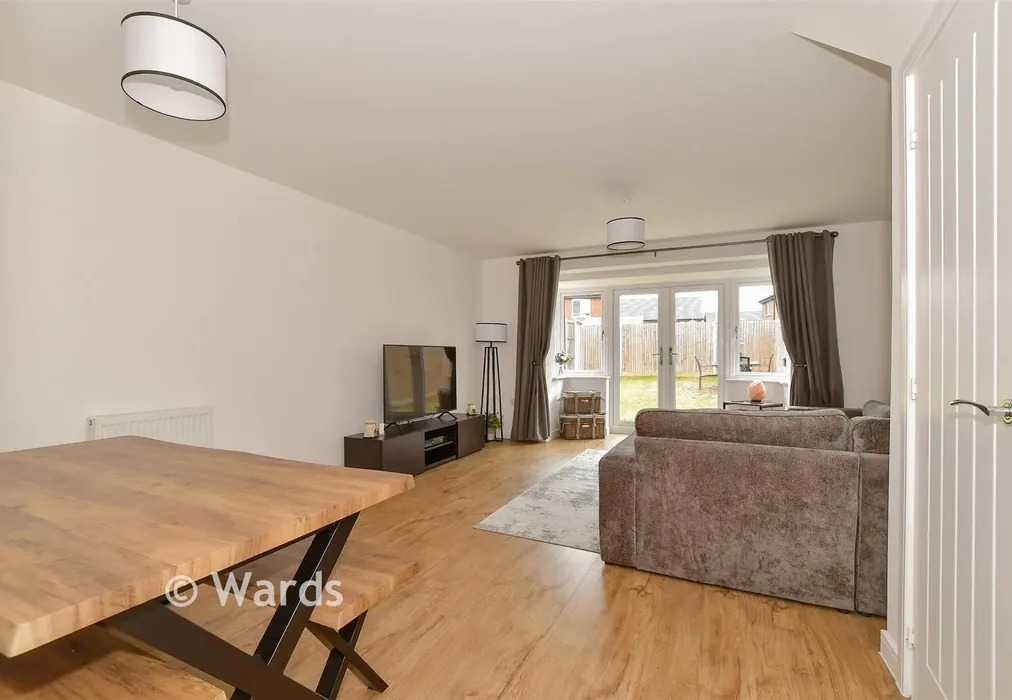 Lounge/Diner - Hawthornden Street, Herne Bay, Kent - Wards of Kent