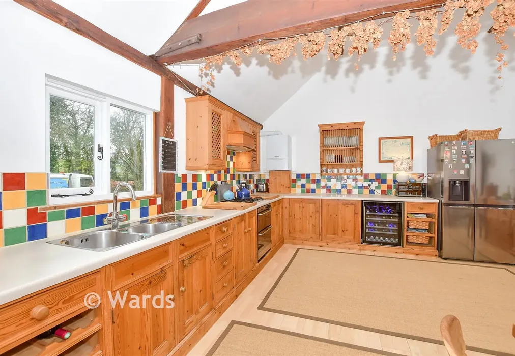 Kitchen/Diner - Gibbs Hill, Nettlestead, Maidstone, Kent - Wards of Kent