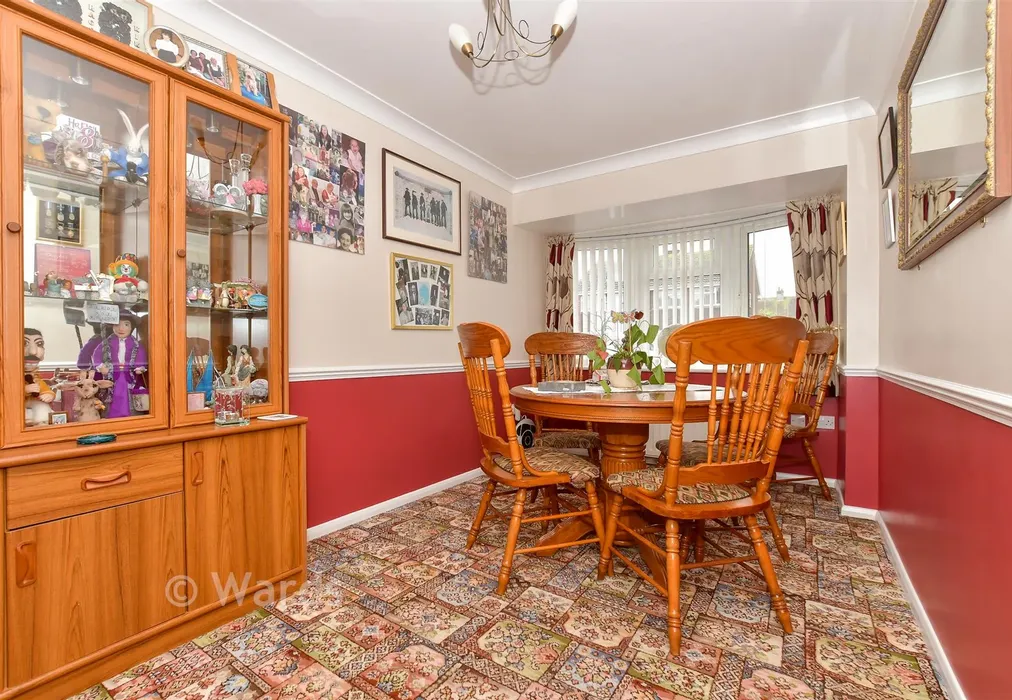 Dining Room - Charles Road, Deal, Kent - Wards of Kent