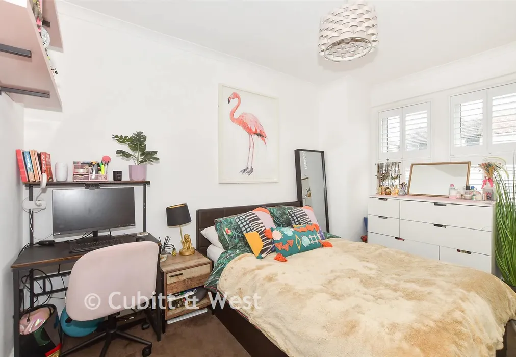 Bedroom 2 - Payne Terrace, Roedale Road, Brighton, East Sussex - Wards of Kent