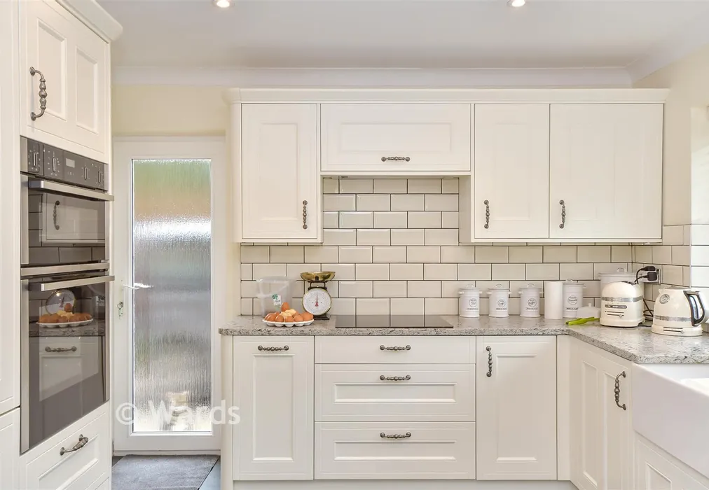Internal Lifestyle Photograph - Badsell Road, Five Oak Green, Tonbridge, Kent - Wards of Kent